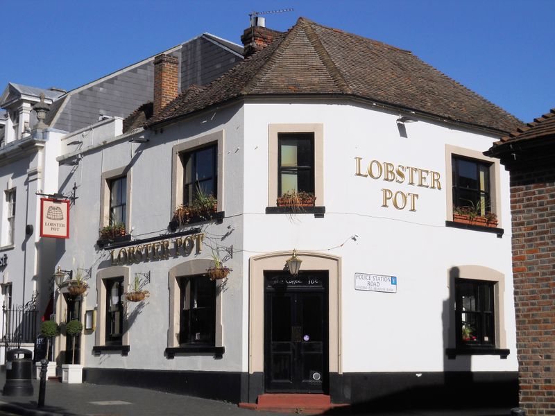 Lobster Pot - West Malling. (Pub, External, Key). Published on 01-11-2013