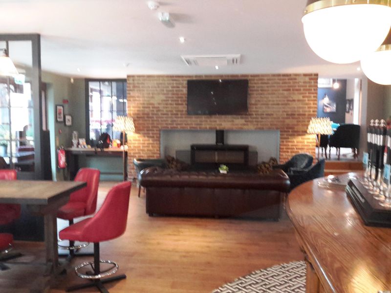 Spitfire - Kings Hill. (Pub). Published on 22-05-2018