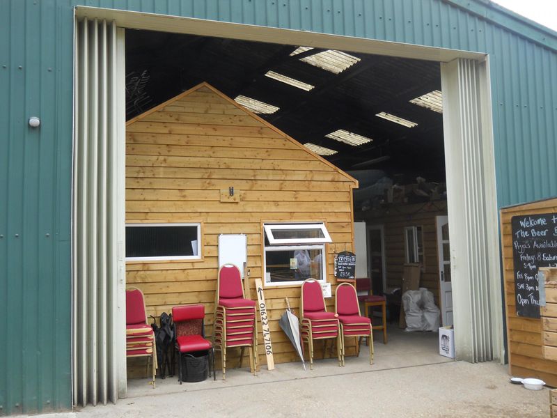 Beer Barn_Boughton Monchelsea. (Pub, External, Key). Published on 06-08-2017