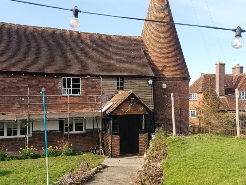 Goudhurst Club - Goudhurst. (Pub, External, Key). Published on 21-03-2023