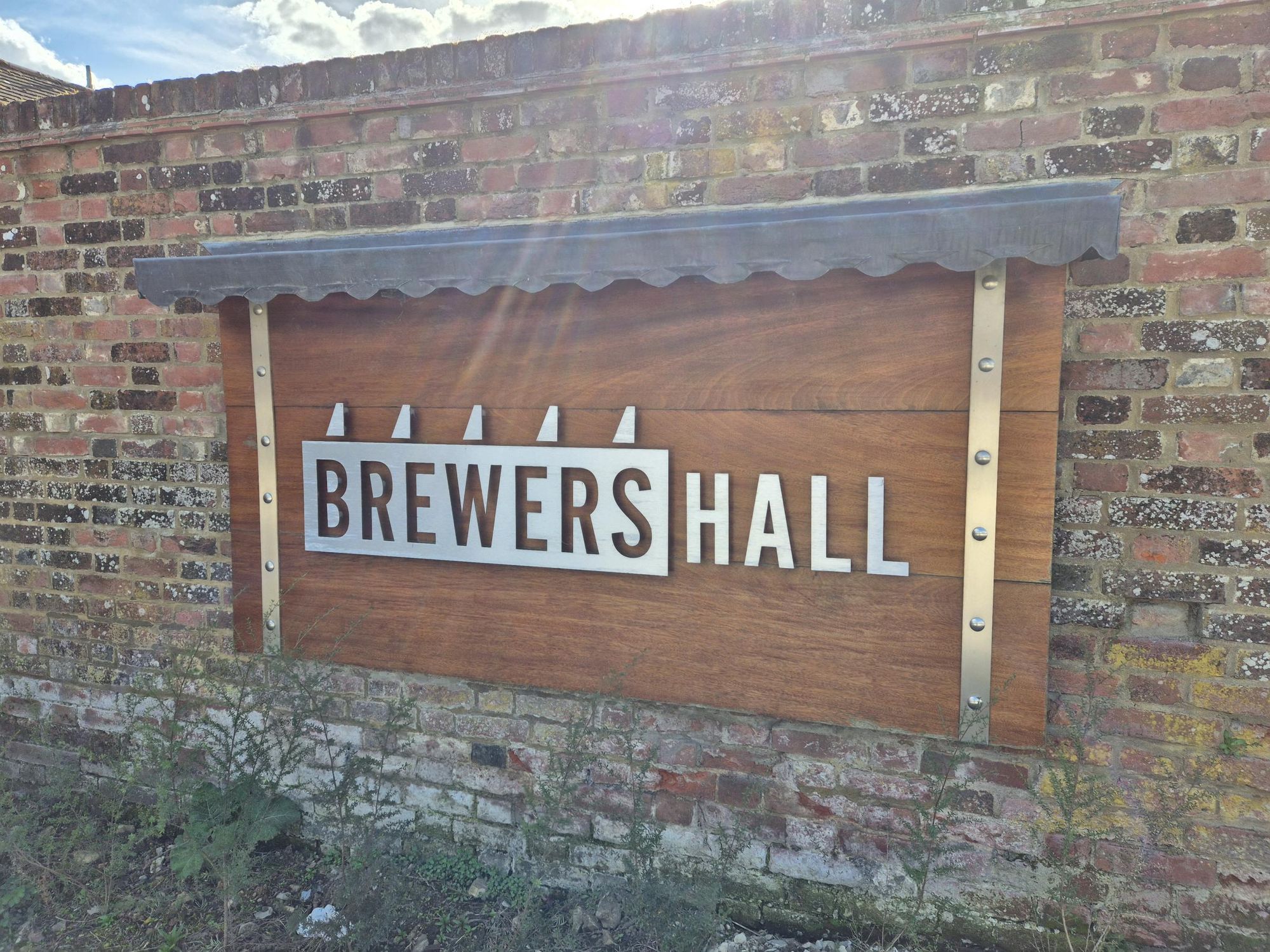 Pub Sign. (Pub, Brewery, Sign). Published on 29-03-2025