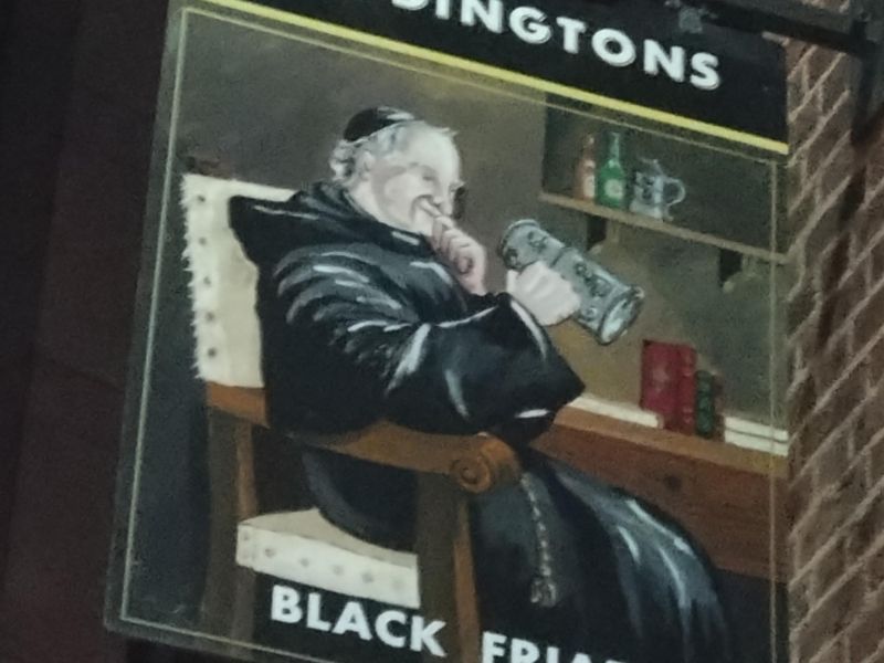 Original sign still hanging. (Sign). Published on 23-10-2025 