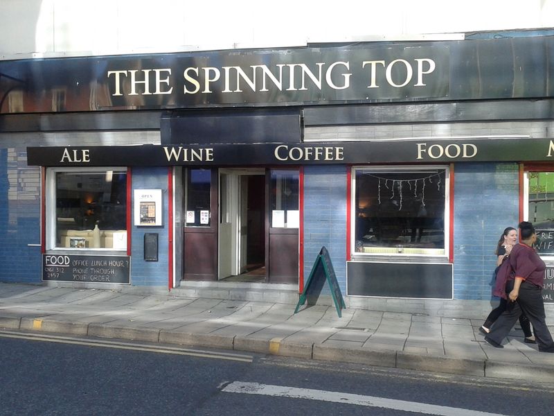 Spinning Top - Stockport. (Pub, External, Key). Published on 26-09-2014