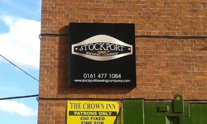 Stockport Brewing Co sign - Stockport. (Pub, Sign). Published on 13-11-2014