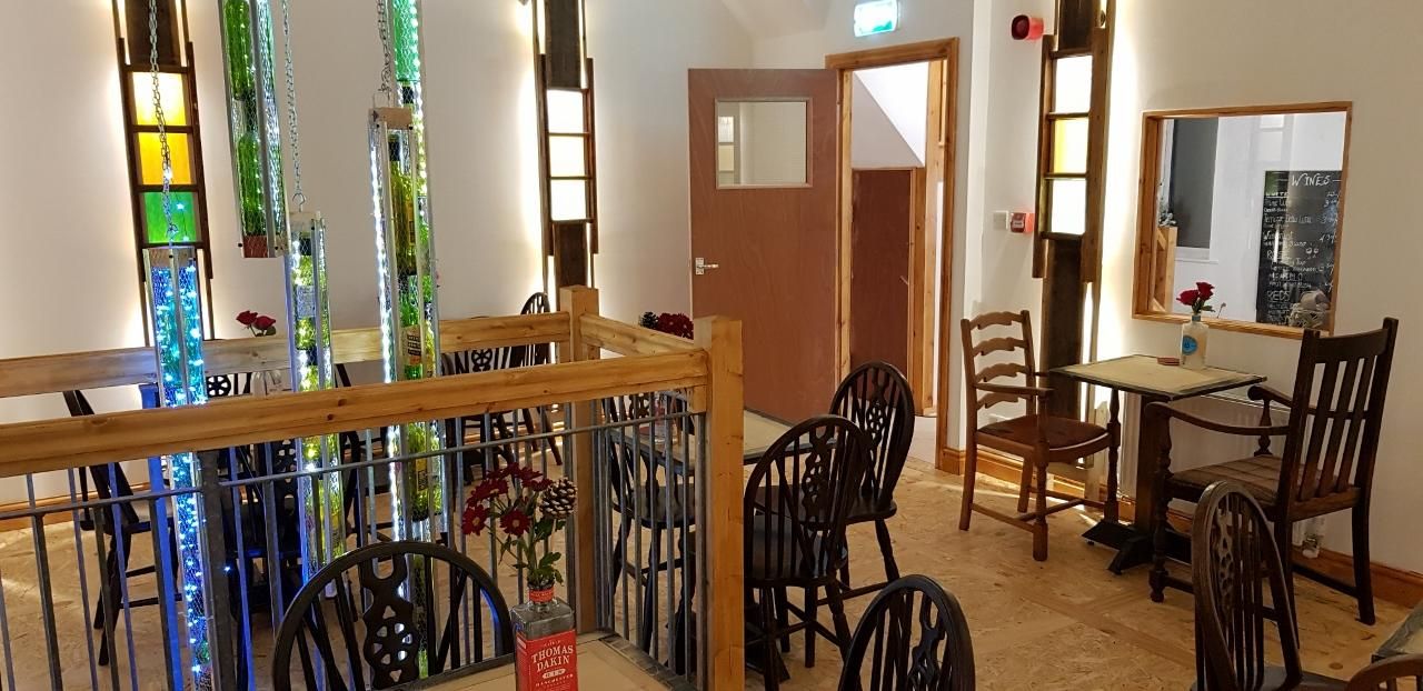 Cheadle Hulme - Chiverton Tap first floor 2019. (Pub, Bar). Published on 18-12-2019