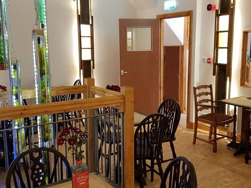 Cheadle Hulme - Chiverton Tap first floor 2019. (Pub, Bar). Published on 18-12-2019