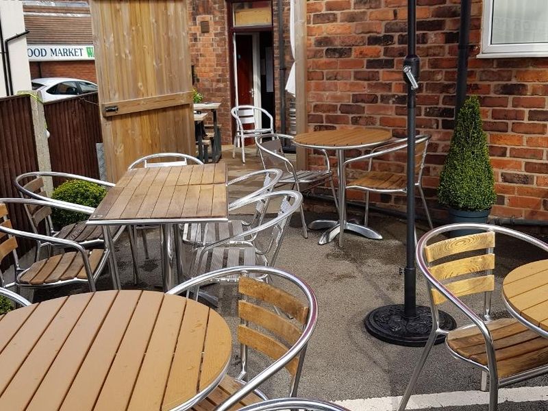 Cheadle Hulme - Chiverton Tap rear yard 2021-04. (Pub, External, Garden). Published on 27-04-2021