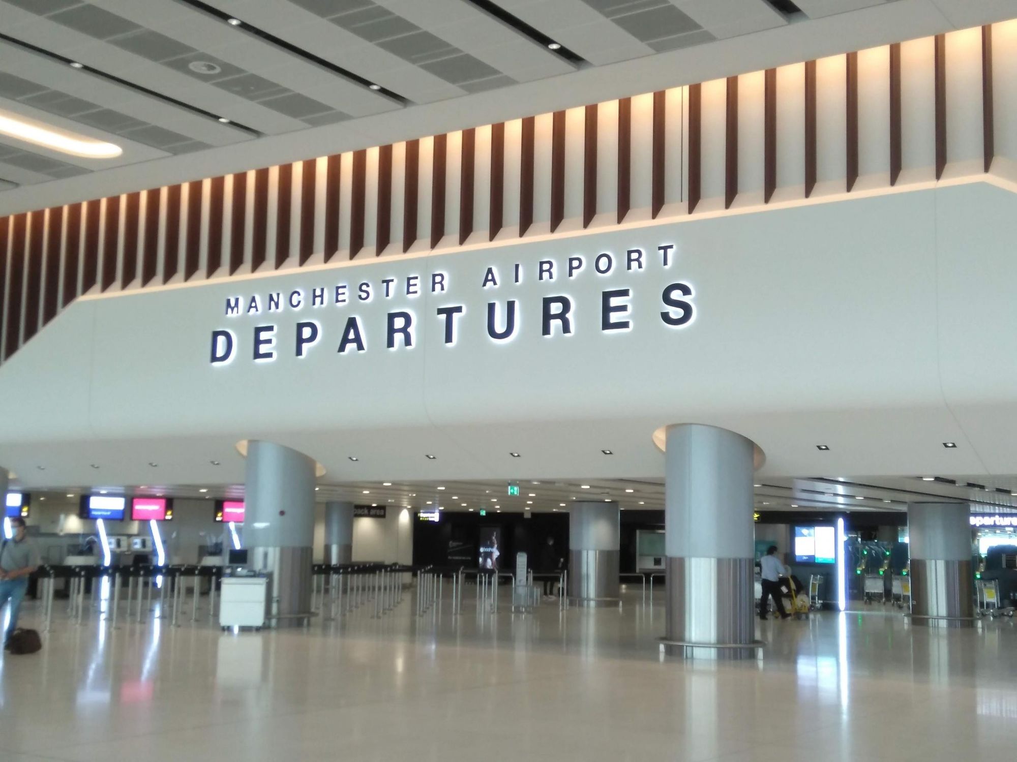 Manchester Airport - Spinning Jenny, site of 2021 11 12. (Pub, External, Key). Published on 13-11-2021