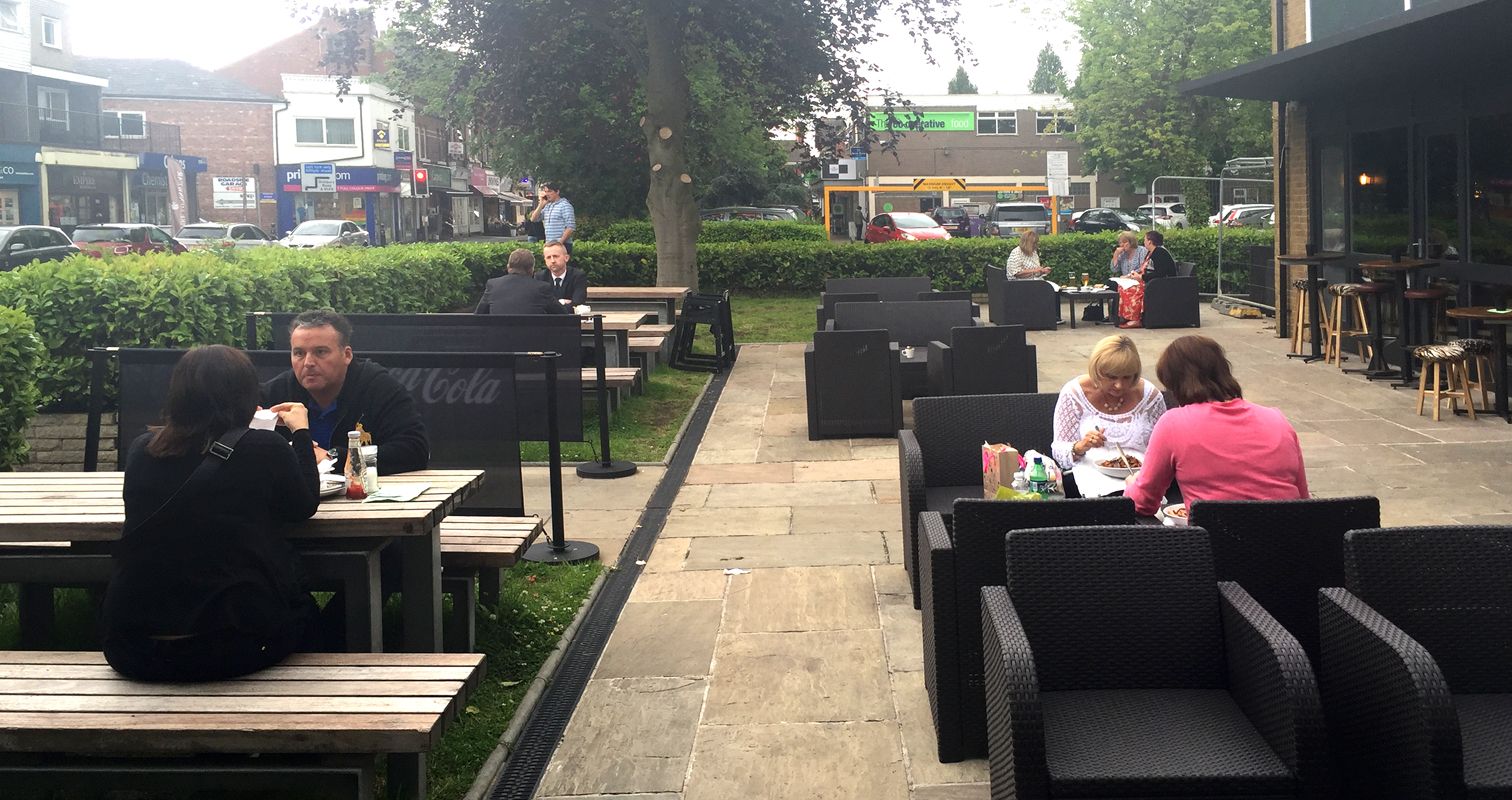 Heaton Moor - Rock Salt exterior. (Pub, External). Published on 17-06-2016