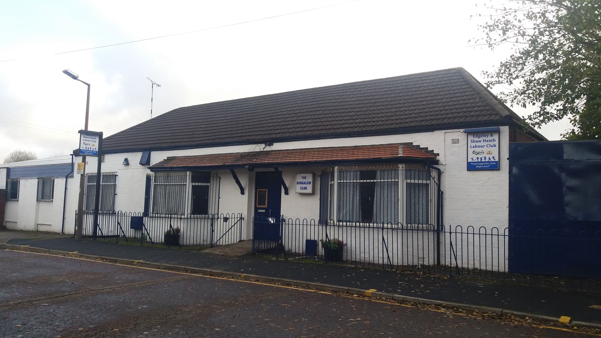 Edgeley - Edgeley & Shaw Heath Labour Club 2016. (Pub, External, Key). Published on 23-11-2016