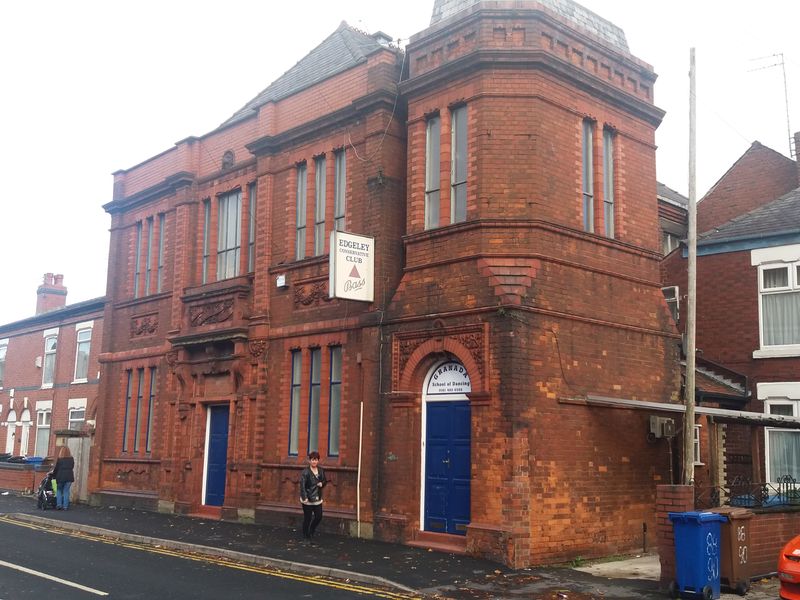 Edgeley - Edgeley Conservative Club. (Pub, External). Published on 23-11-2016 