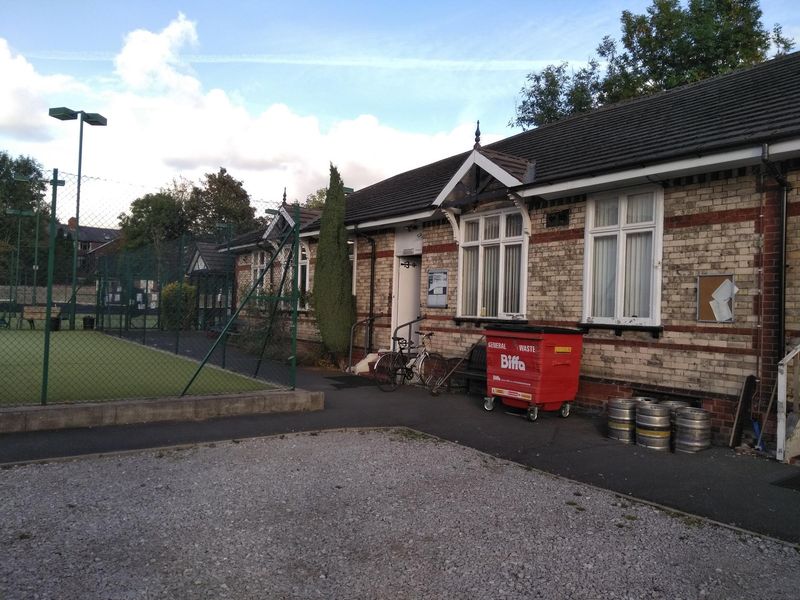 Fallowfield - Fallowfield Bowling & Lawn Tennis Club 2021 10 11. (Pub, External). Published on 15-10-2021