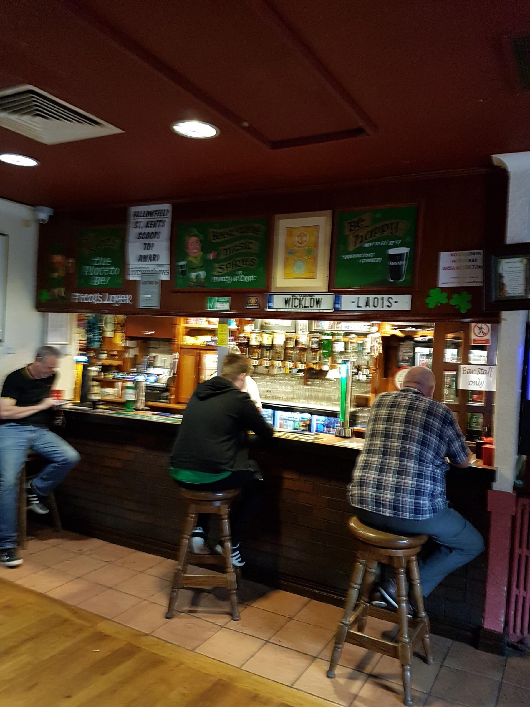 Fallowfield - St Kentigerns Irish Club interior 2017 10 30. (Pub, Bar). Published on 18-10-2021