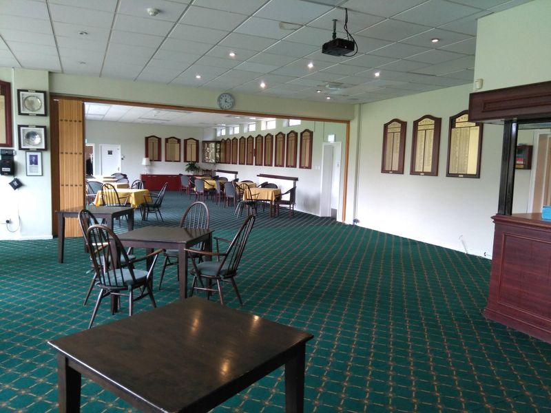 Heaton Moor - Heaton Moor Golf Club interior 2021 10 22. (Pub, Bar). Published on 22-10-2021 