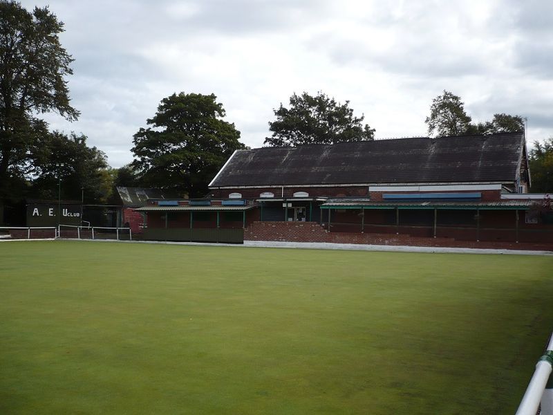 Openshaw - Openshaw A.E.U. Club & Institute bowling green. (Pub, External). Published on 18-09-2017 