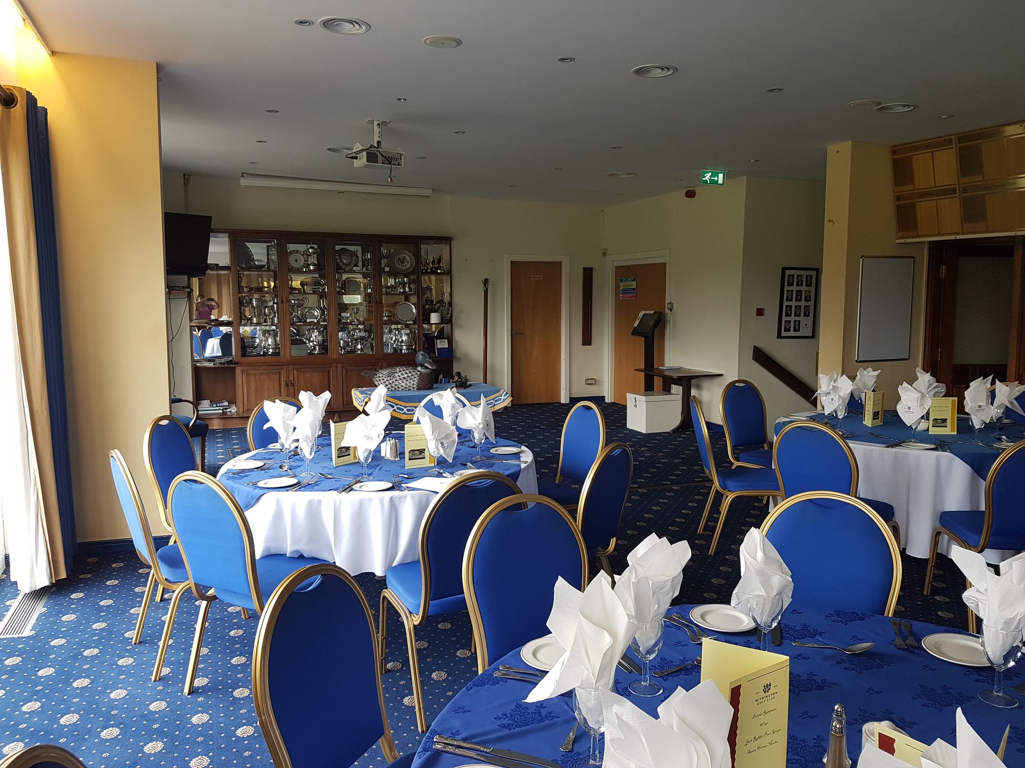 West Didsbury - Withington Golf Club Interior. (Pub, Bar). Published on 09-09-2018