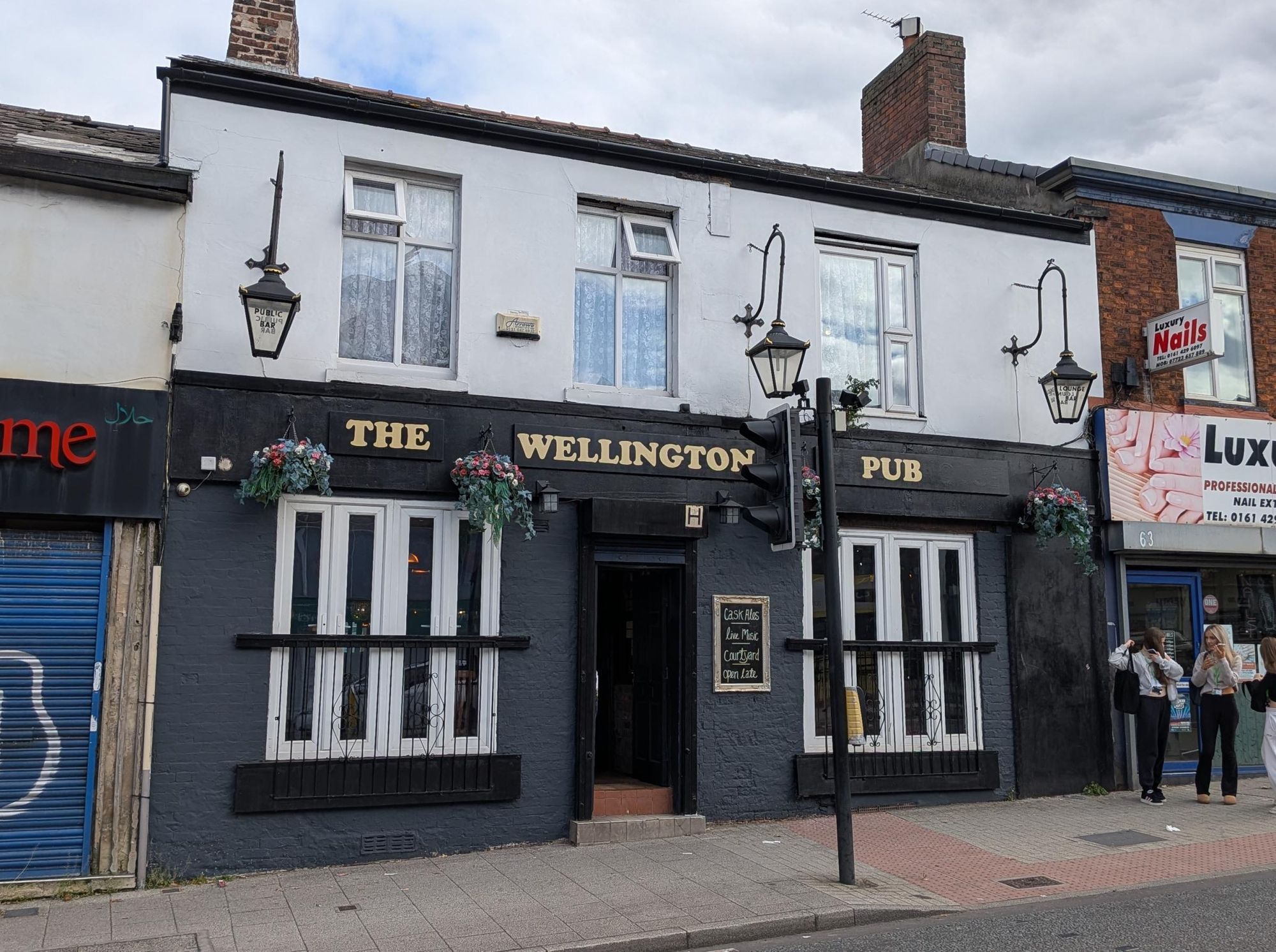 Stockport - Wellington 2025 09 25. (Pub, External, Key). Published on 27-09-2025