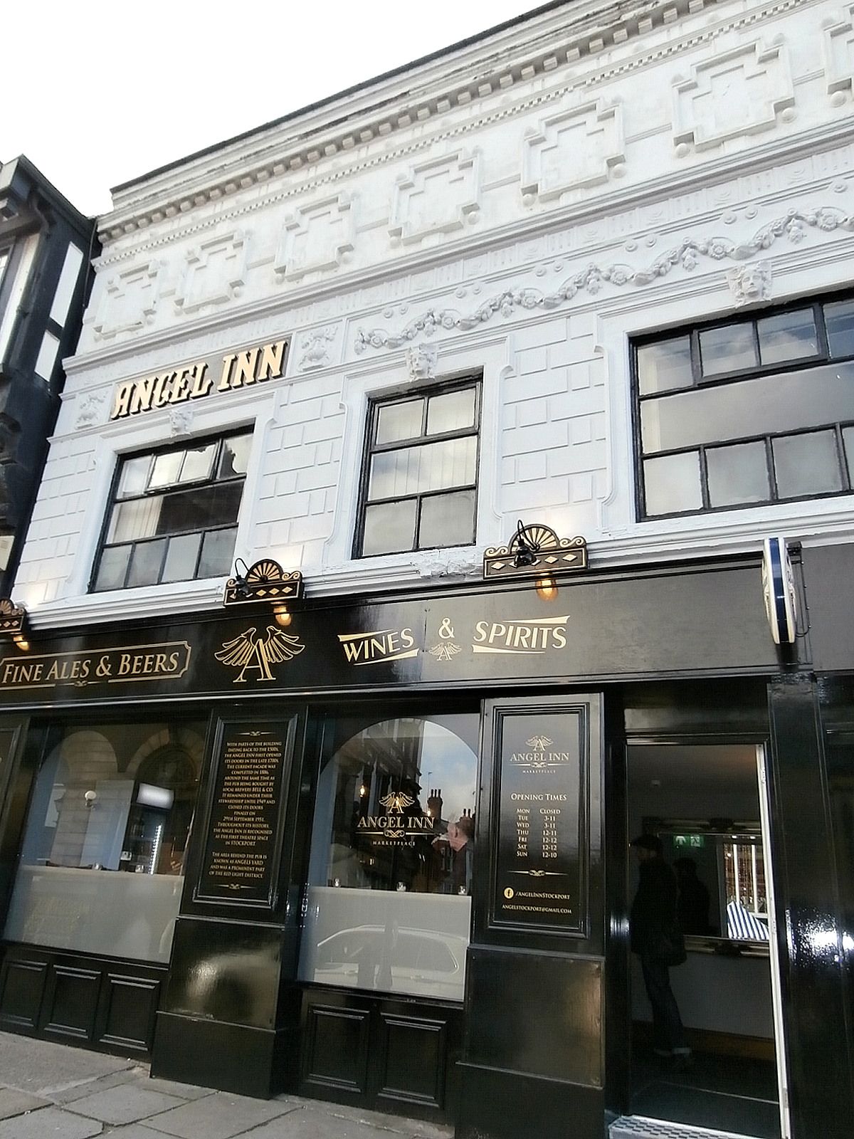 Angel Inn - Stockport 2018. (Pub, External). Published on 07-12-2018