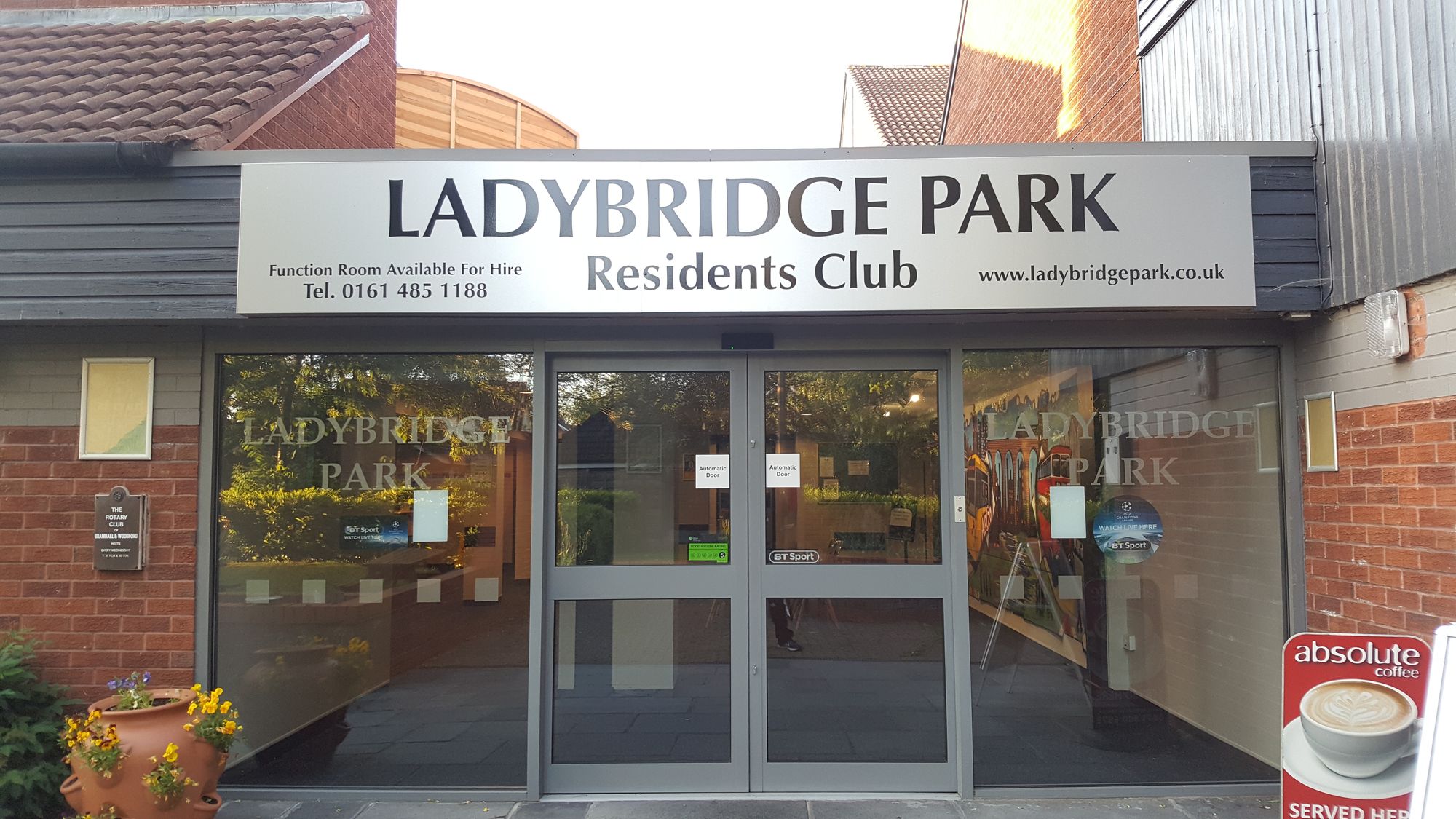 Cheadle Hulme - Ladybridge Park Residents Club. (Pub, External, Key). Published on 20-05-2019