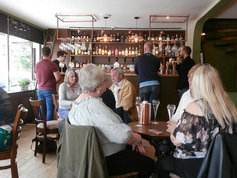 Cheadle Hulme - Archive Bar & Bottle interior 2019. (Pub, Bar). Published on 16-06-2019 