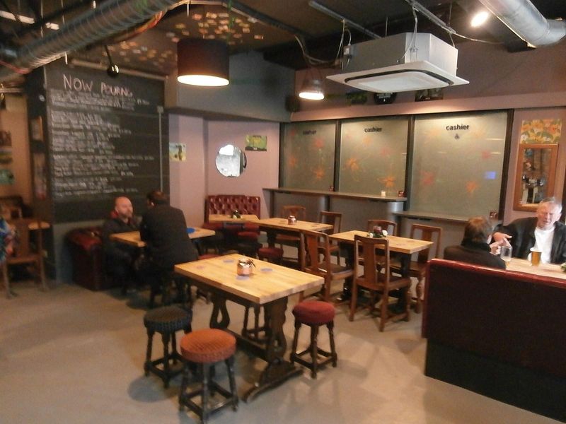Levenshulme - OverDraught MCR interior 2019. (Pub, Bar). Published on 22-11-2019