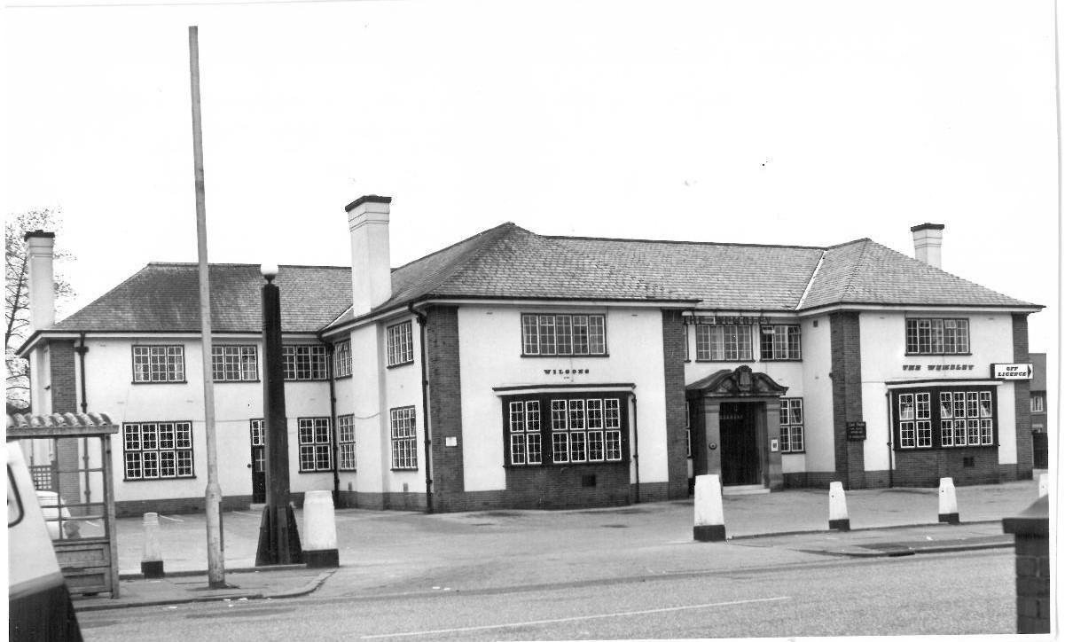 Adswood - Wembley 10-6-1965. (Pub, External). Published on 16-02-2021