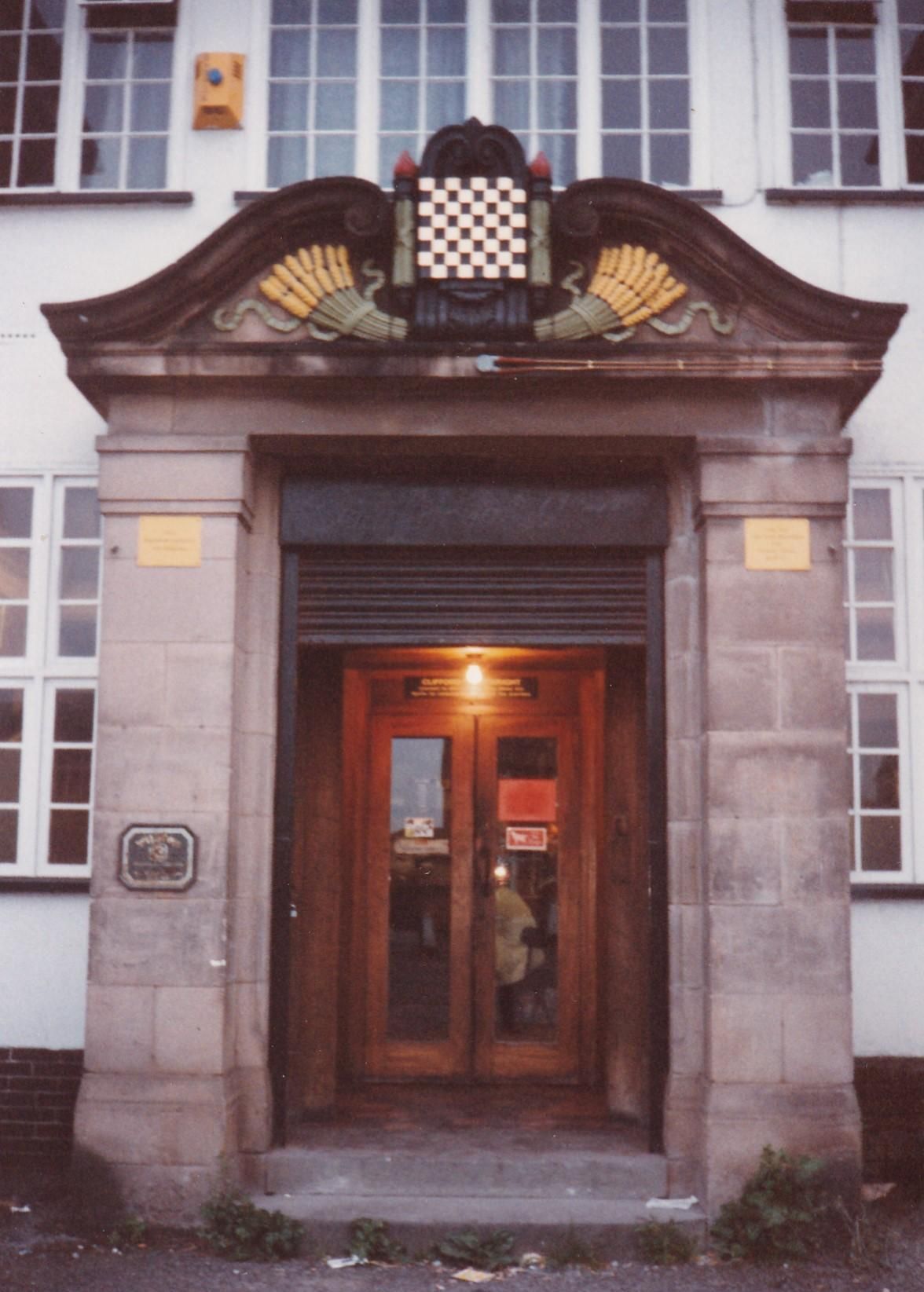 Adswood - Wembley c.1980 entrance detail. (Pub, External, Sign). Published on 16-02-2021