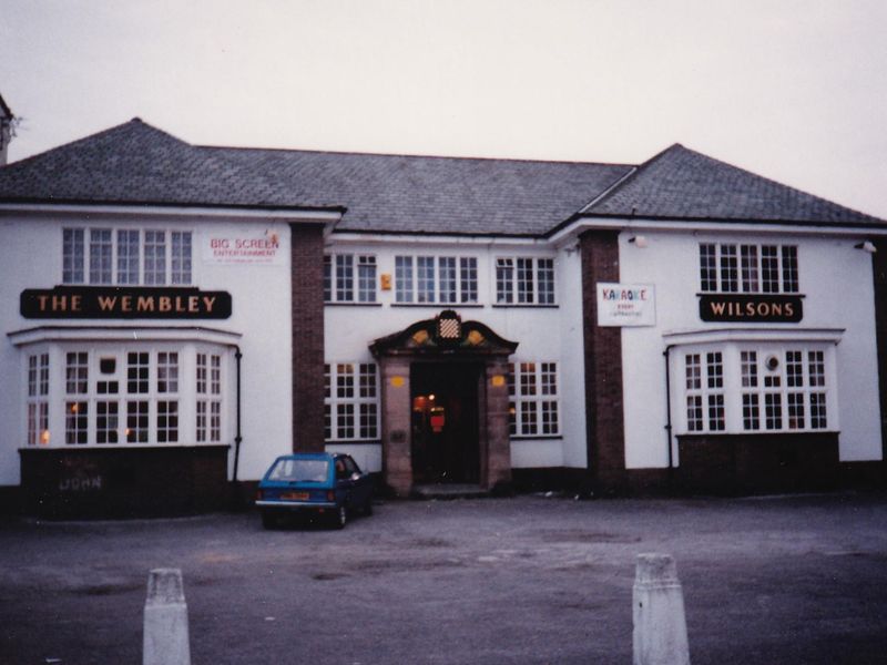 Adswood - Wembley c.1980. (Pub, External). Published on 16-02-2021 