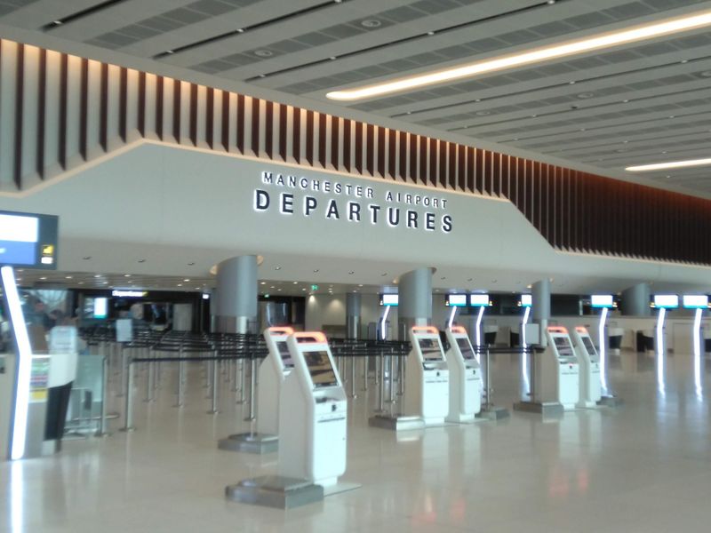 Manchester Airport - Amber Alehouse 2021 11 12. (Pub, External, Key). Published on 05-09-2022