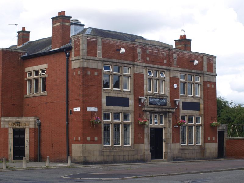 Ladybarn - Ladybarn Social Club 2014 01 10. (Pub, External). Published on 23-03-2023