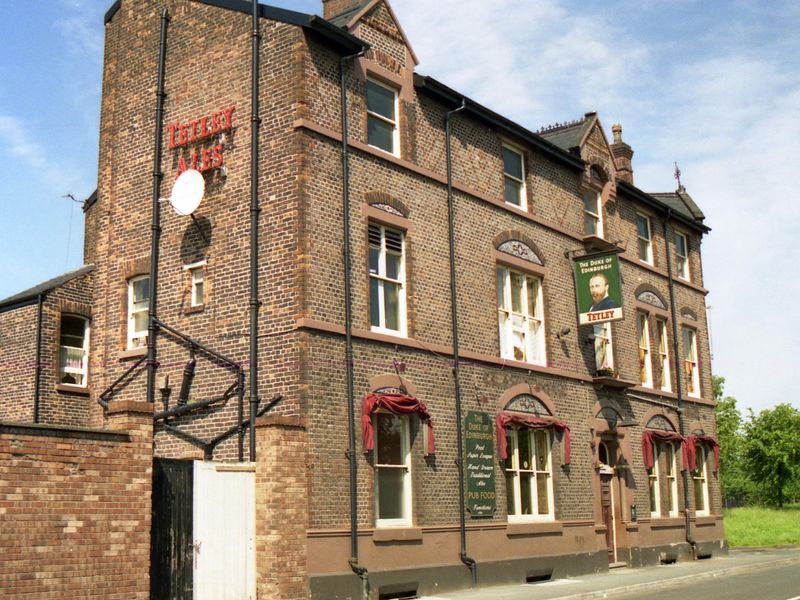 Bradford - Duke of Edinburgh 1990. (Pub, External). Published on 26-12-2024 