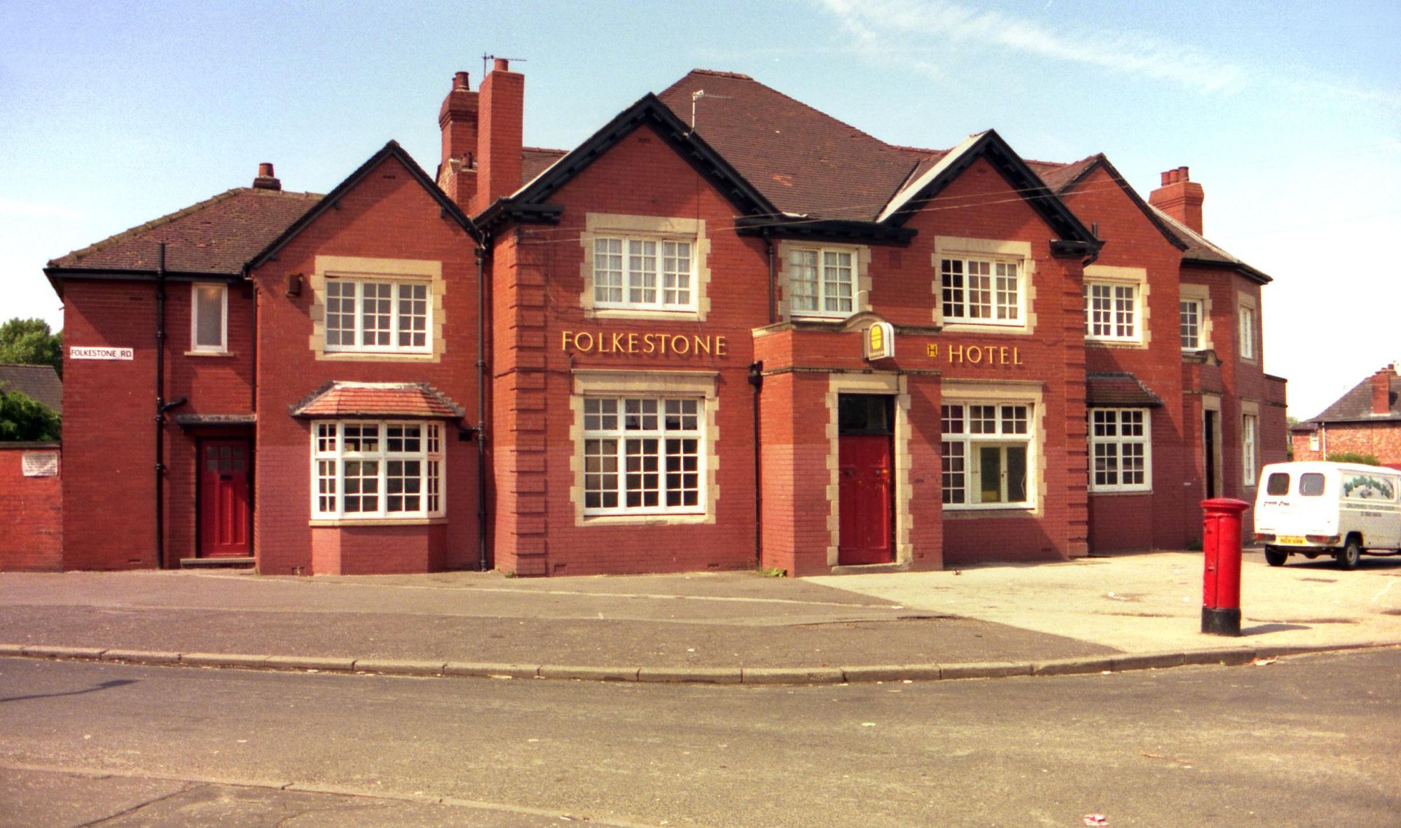 Clayton - Folkestone Hotel 1992. (Pub, External, Key). Published on 26-12-2024