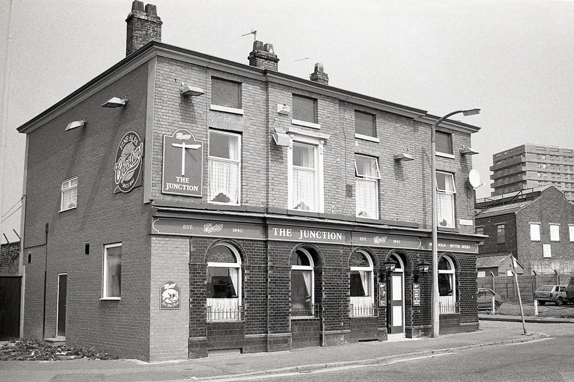 Gorton - Junction from Hyde Rd 1990. (Pub, External, Key). Published on 30-12-2024