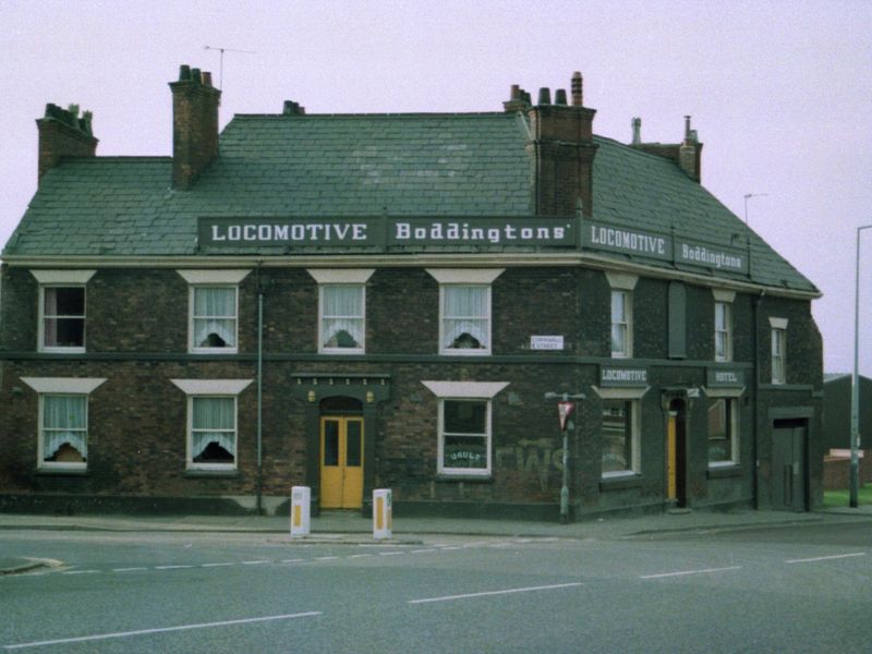 Openshaw - Locomotive 1983. (Pub, External). Published on 01-01-2025 