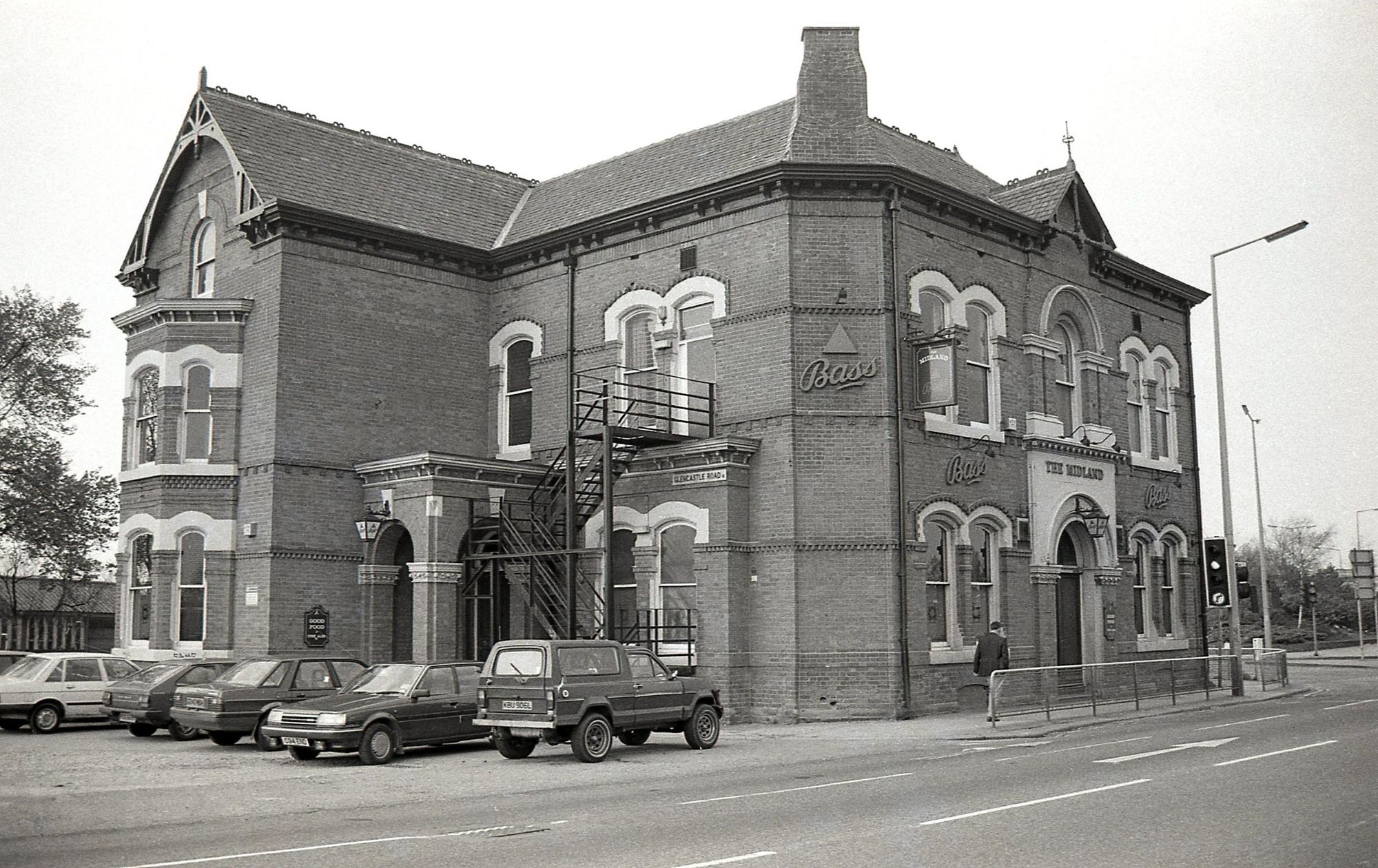 Gorton - Midland Hotel 1990. (Pub, External, Key). Published on 30-12-2024