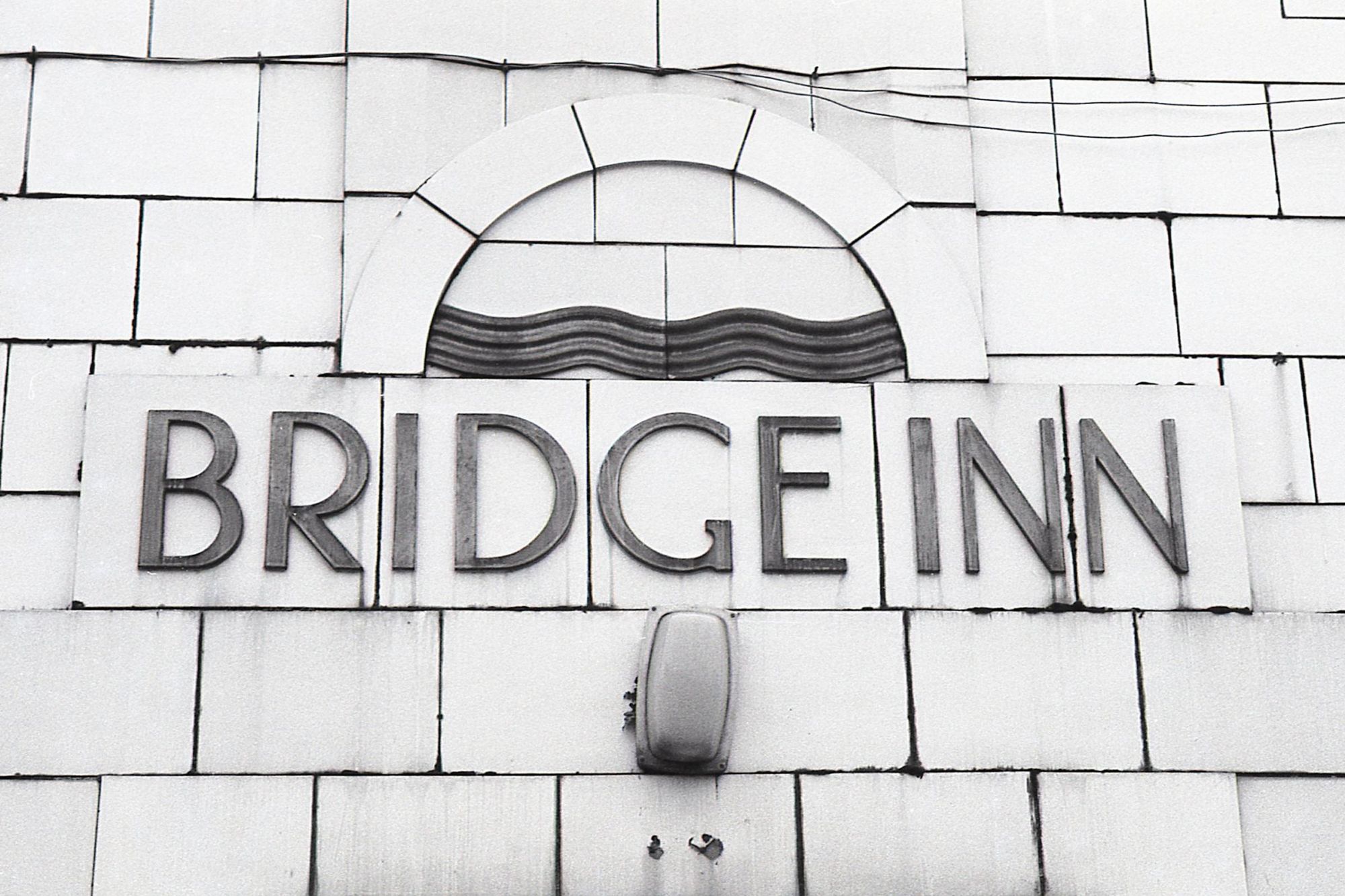 Heaton Norris - Bridge Inn name detail 1987. (Pub, External, Sign). Published on 02-01-2025