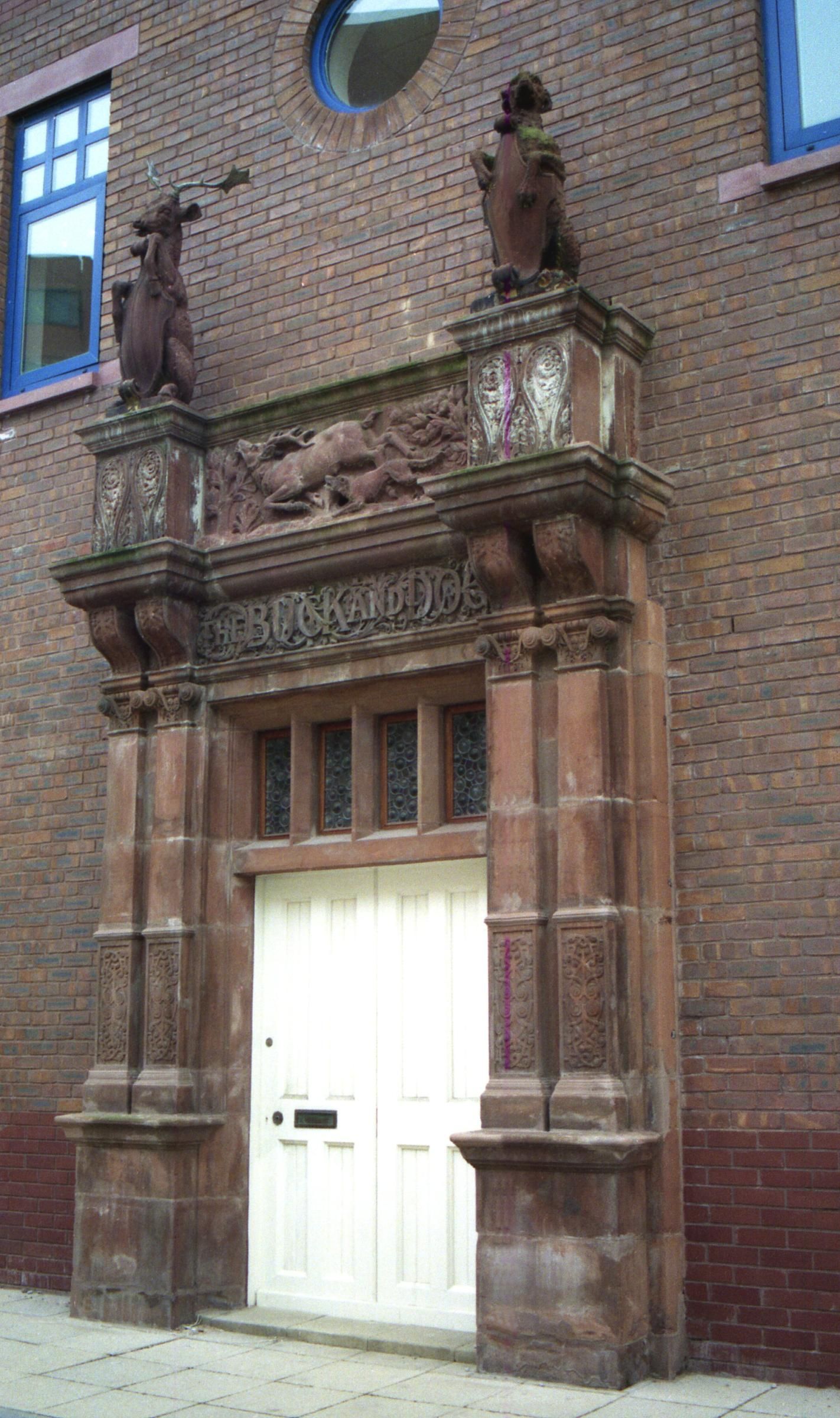 Stockport - Buck & Dog doorway 1990. (Pub, External, Key). Published on 02-01-2025