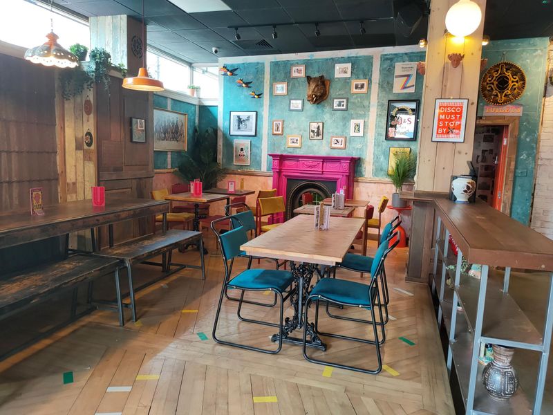 Stockport - Underbank interior 20250613. (Pub, Bar). Published on 15-06-2025 