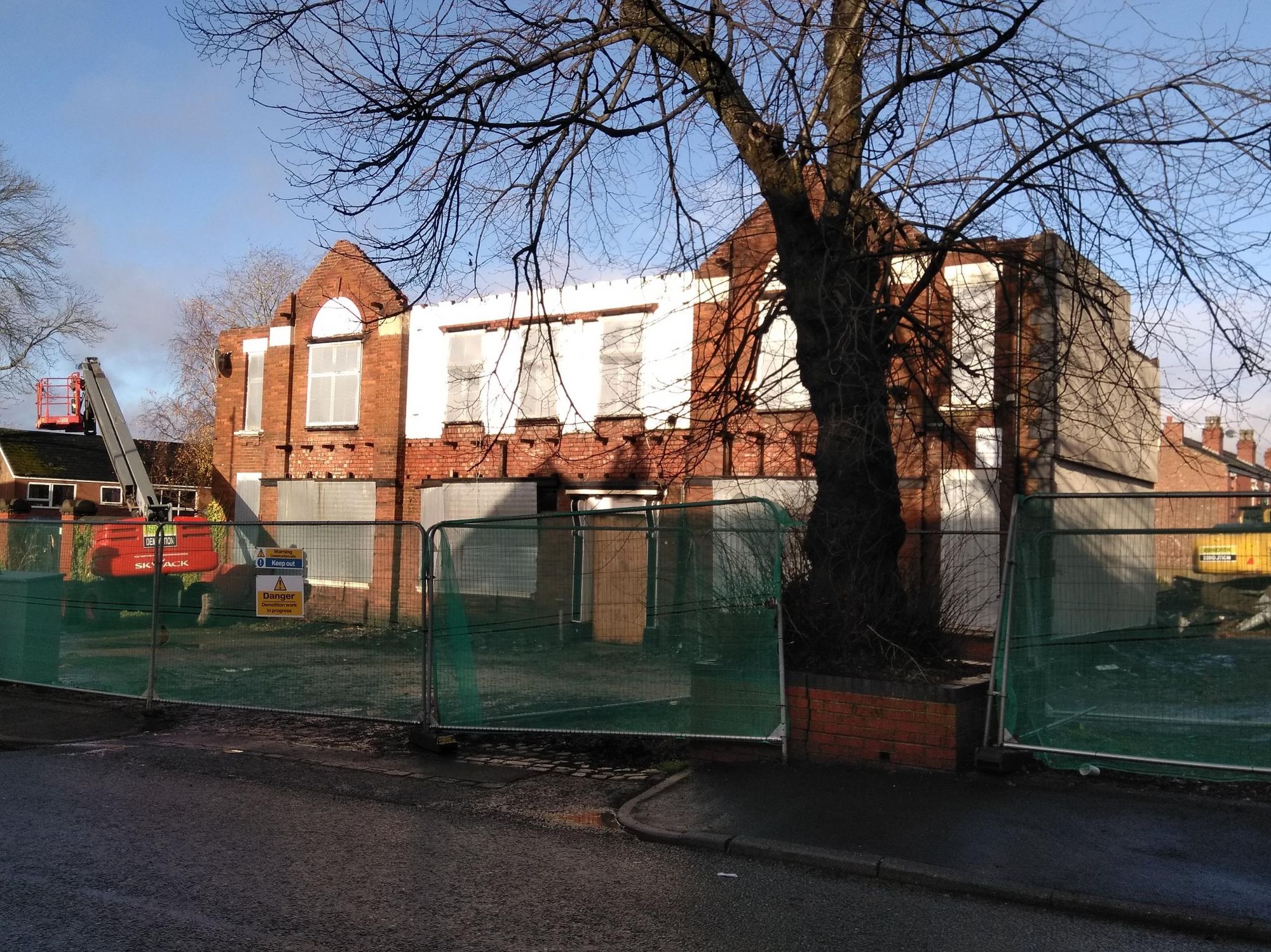 Cale Green - Adswood Hotel during demolition 2021 12 12. (Pub, External). Published on 12-01-2022