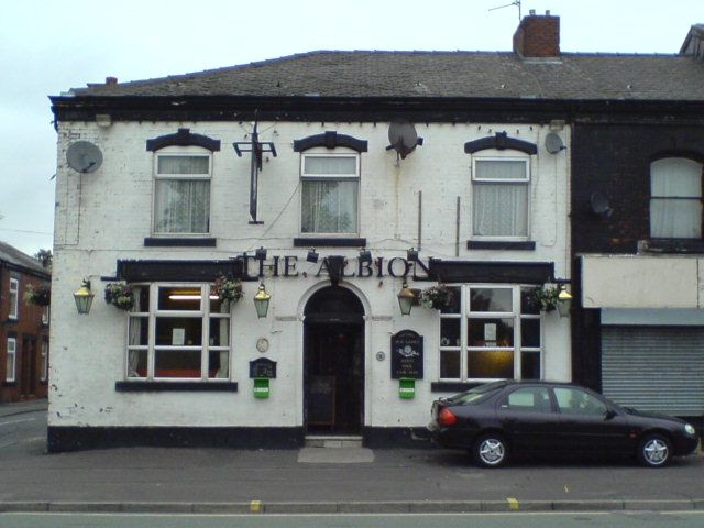Albion - Openshaw. (Pub, External, Key). Published on 23-09-2007