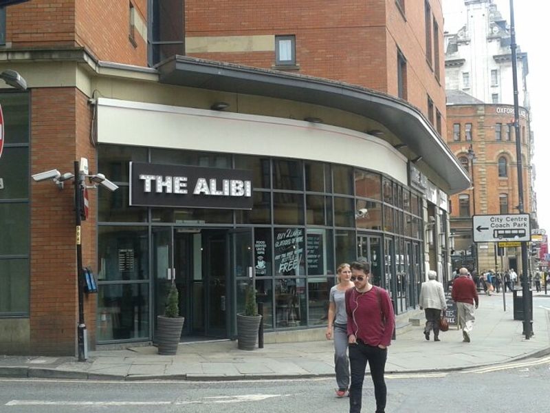 Alibi - Manchester. (Pub, External, Key). Published on 26-03-2011