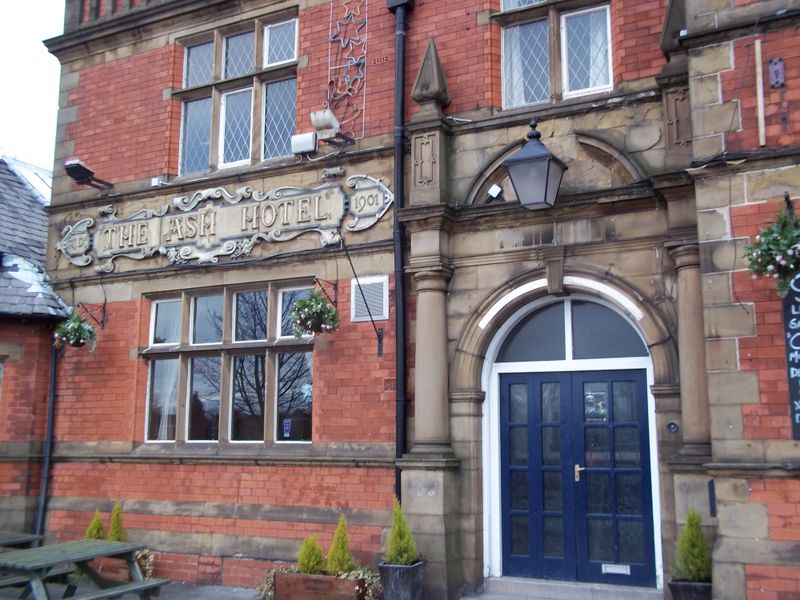 Ash Hotel detail - Heaton Chapel. (Pub, External). Published on 23-01-2011