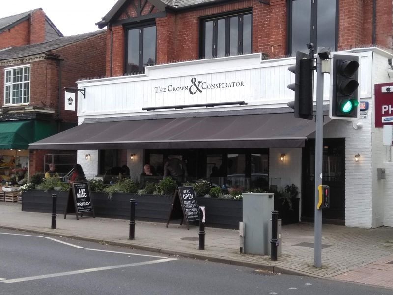 Bramhall - Crown & Conspirator 2020 10 03. (Pub, External). Published on 03-10-2020
