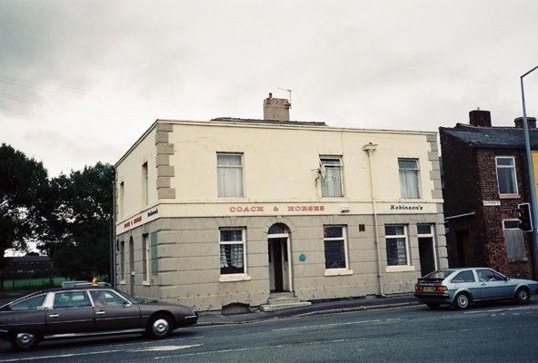 Coach & Horses 1992 - Gorton. (Pub, External, Key). Published on 28-06-2011