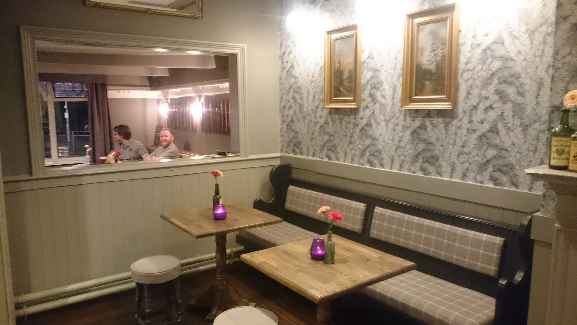 Flying Coach interior - Hazel Grove. (Pub, Bar). Published on 11-10-2017
