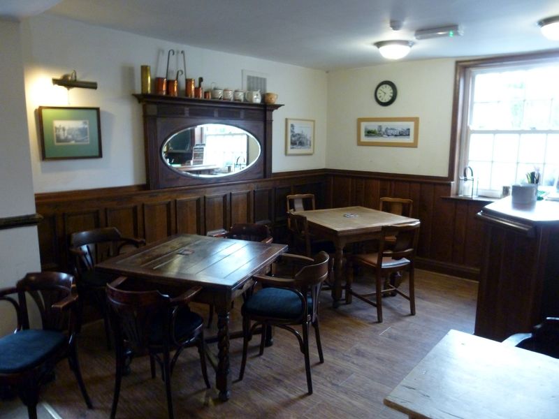 Crown interior - Heaton Mersey 2017. (Pub, Bar). Published on 31-07-2017