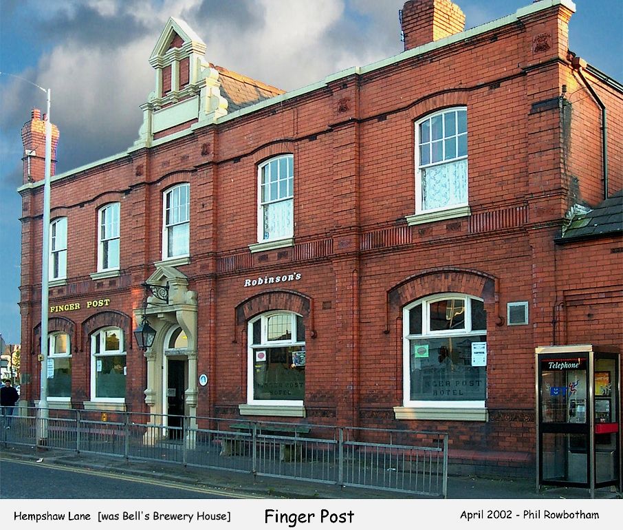 Fingerpost - Offerton. (Pub, External, Key). Published on 26-03-2011