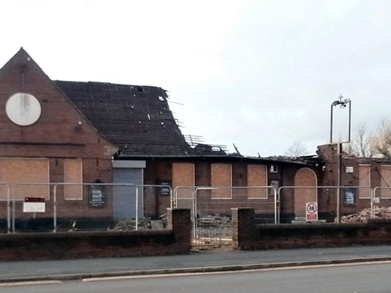 Reddish - Fir Tree - Demolition 2020-12-13. (Pub, External). Published on 22-12-2020