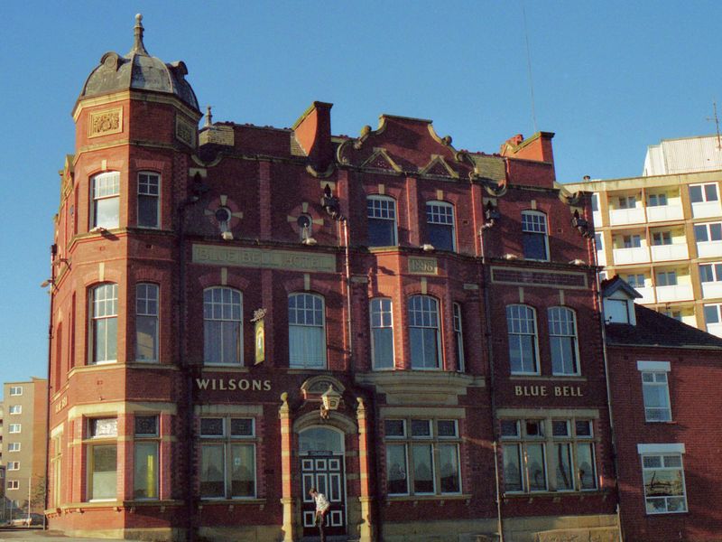 Edgeley - Blue Bell 1990. (Pub, External). Published on 08-01-2025