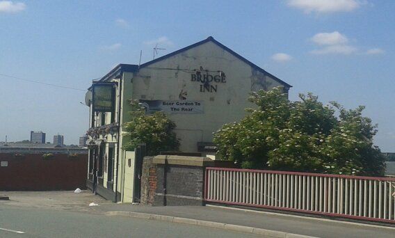 Bridge Inn - Clayton. (Pub, External). Published on 26-03-2011